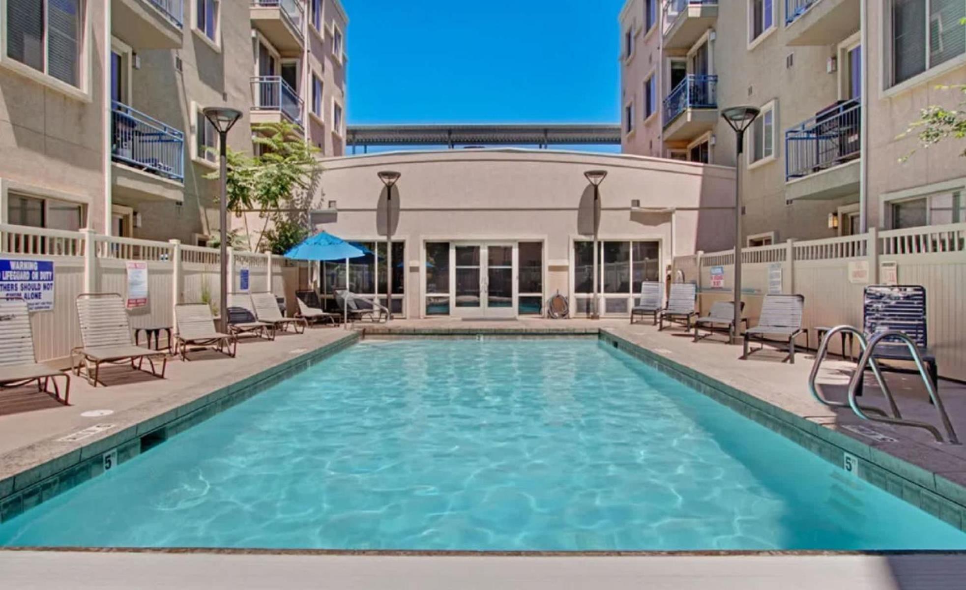 Downtown Condo Near The Convention Center ソルトレイクシティ エクステリア 写真