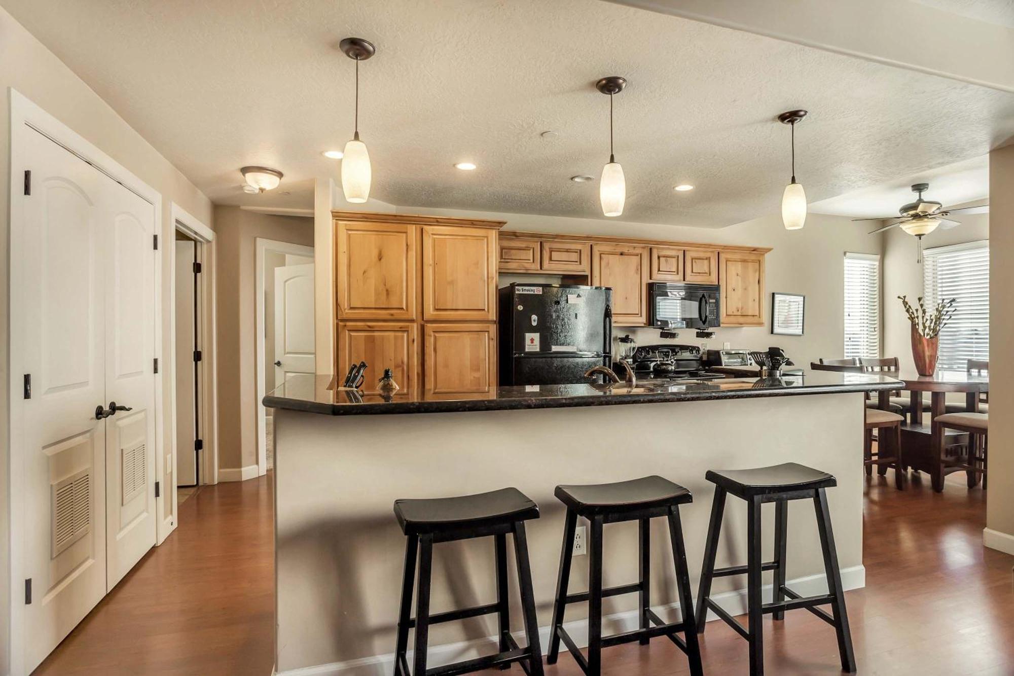 Downtown Condo Near The Convention Center ソルトレイクシティ エクステリア 写真